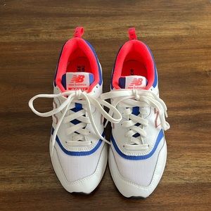 New Balance Women’s 997H size 6